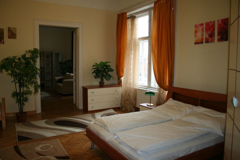 Walking Bed Budapest Hostel المظهر الخارجي الصورة