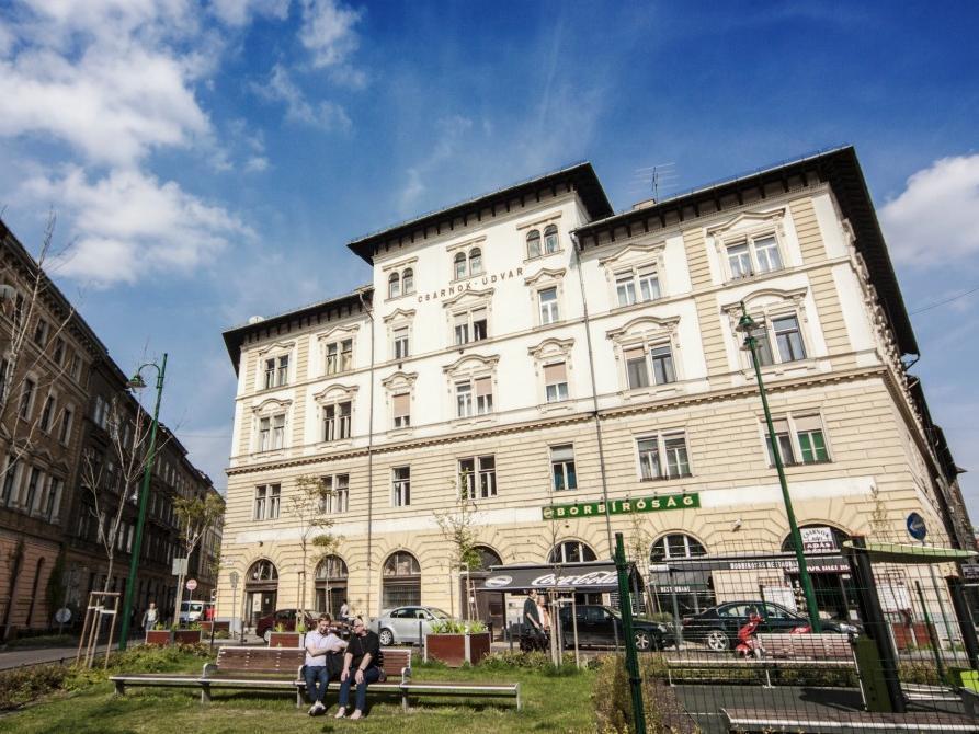 Walking Bed Budapest Hostel المظهر الخارجي الصورة
